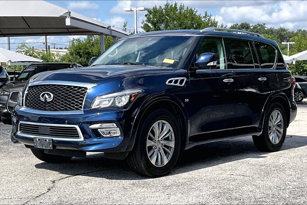 Used 2017 INFINITI QX80 2WD w/ Driver Assistance Package image 2