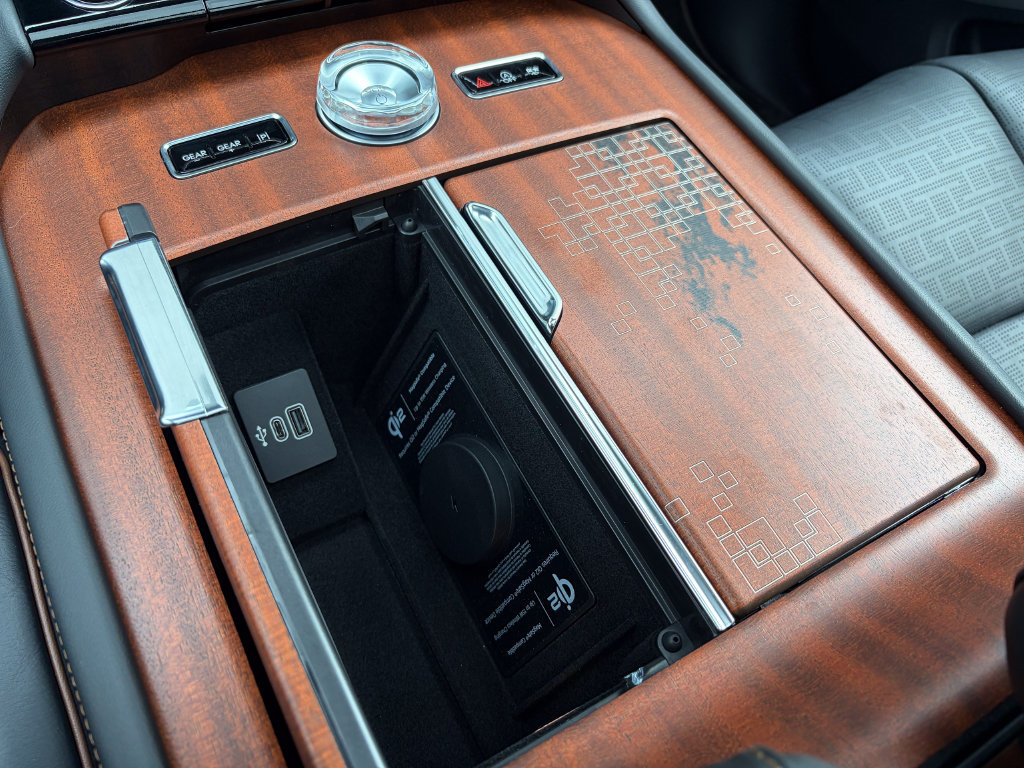 New 2027 Lincoln Navigator Black Label AWD/4WD image 57
