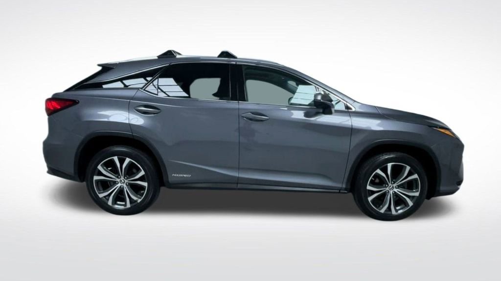 Used 2018 Lexus RX 450h AWD image 27