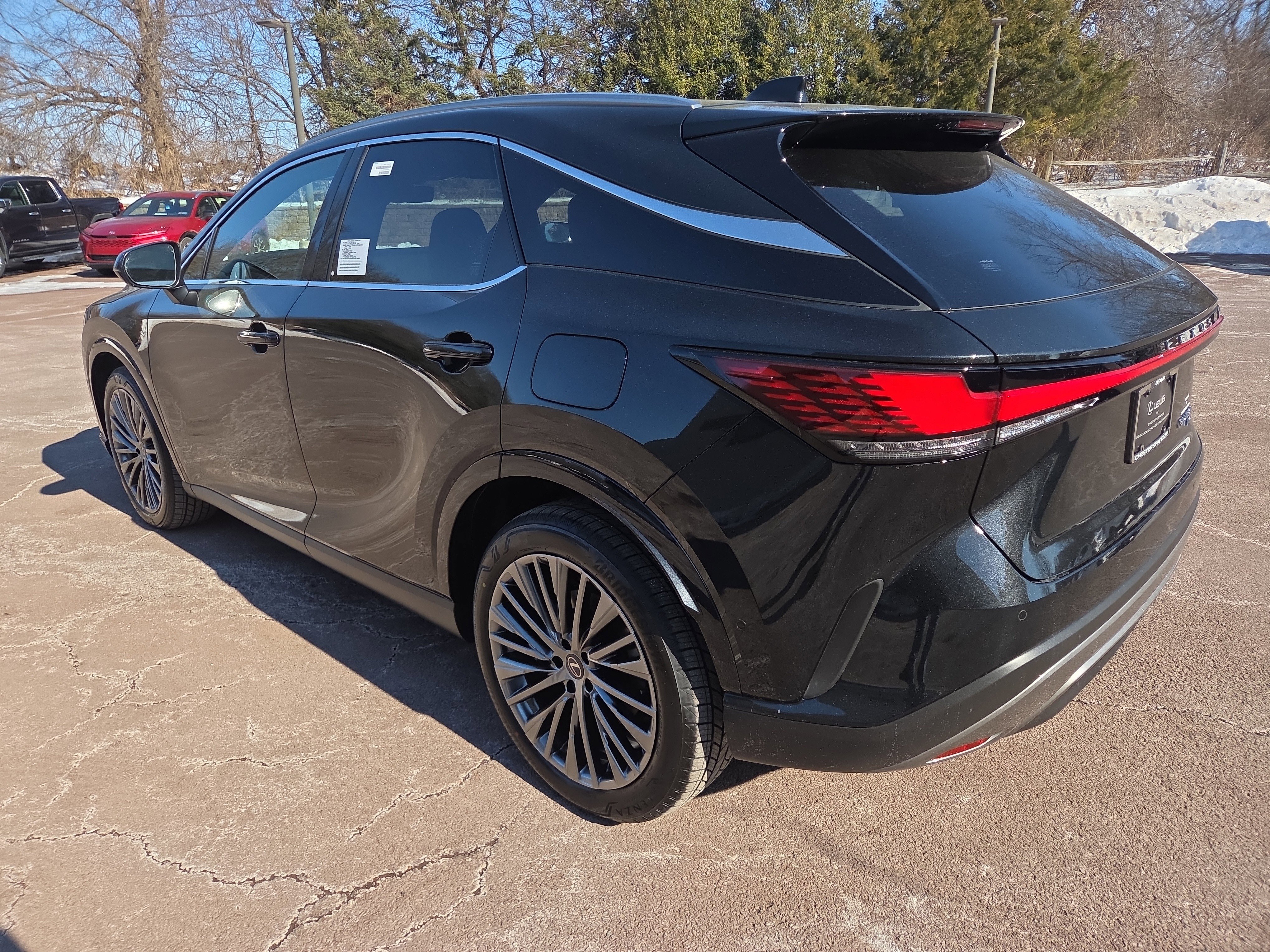 New 2026 Lexus RX 450h RX 450h+ Luxury image 4