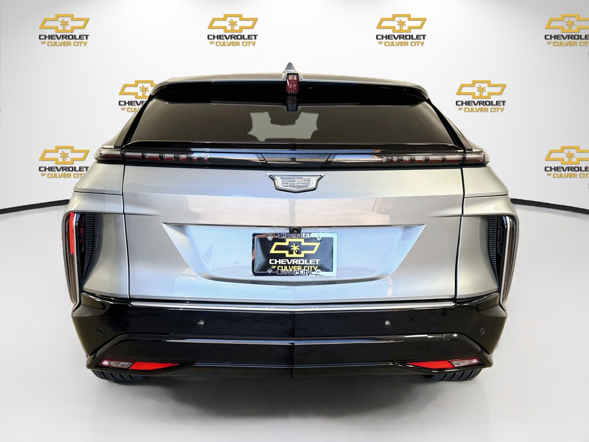 Used 2024 Cadillac Lyriq Luxury RWD image 7