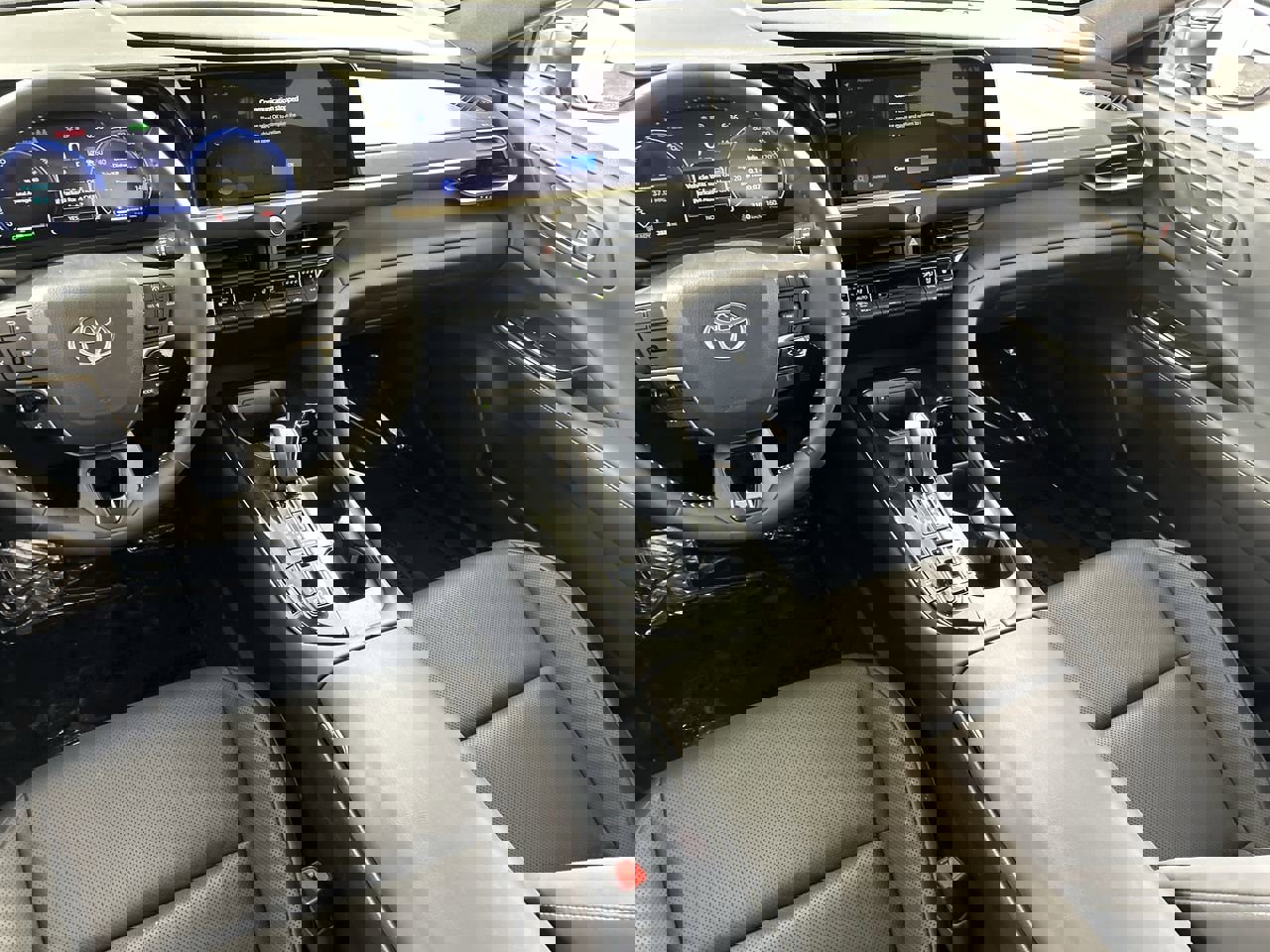 Used 2026 Toyota Crown XLE image 22