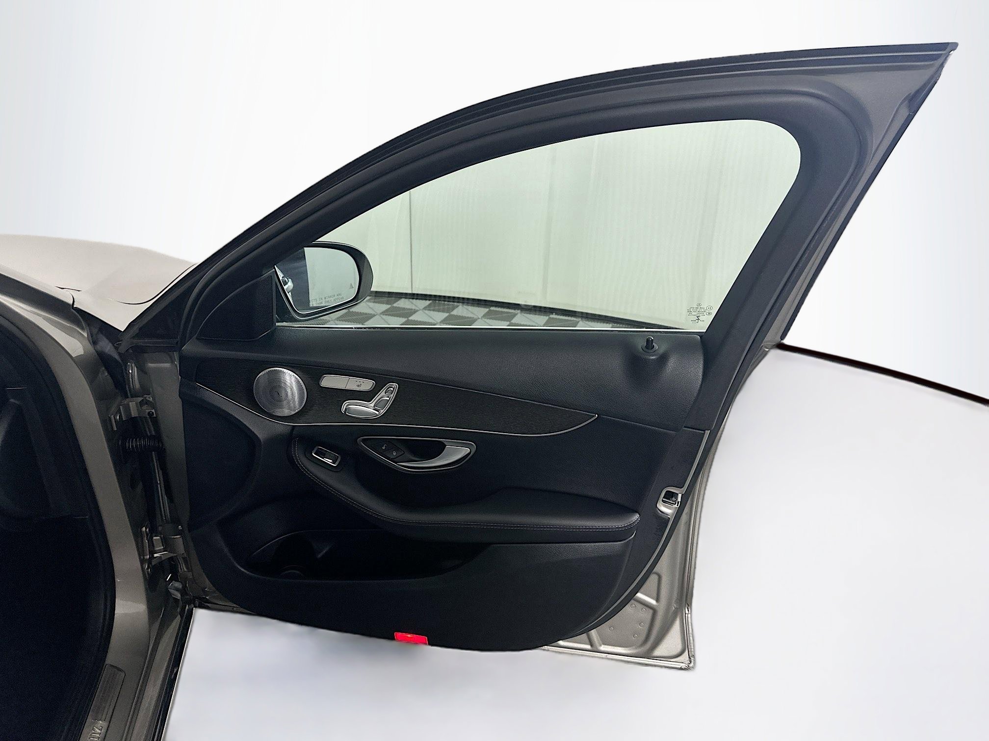 Used 2019 Mercedes-Benz C 300 4MATIC Sedan image 32