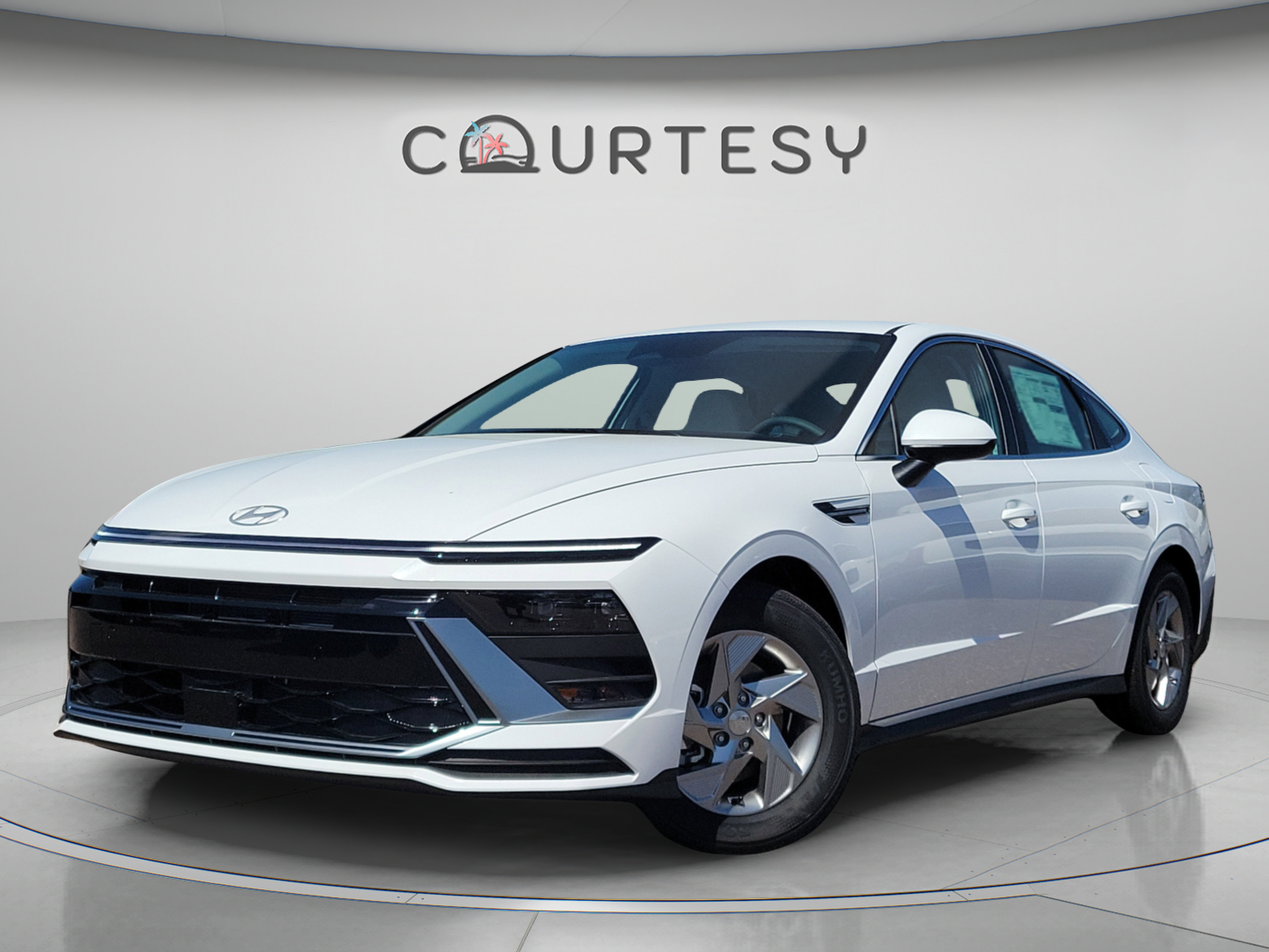 New 2026 Hyundai Sonata SE FWD image 2