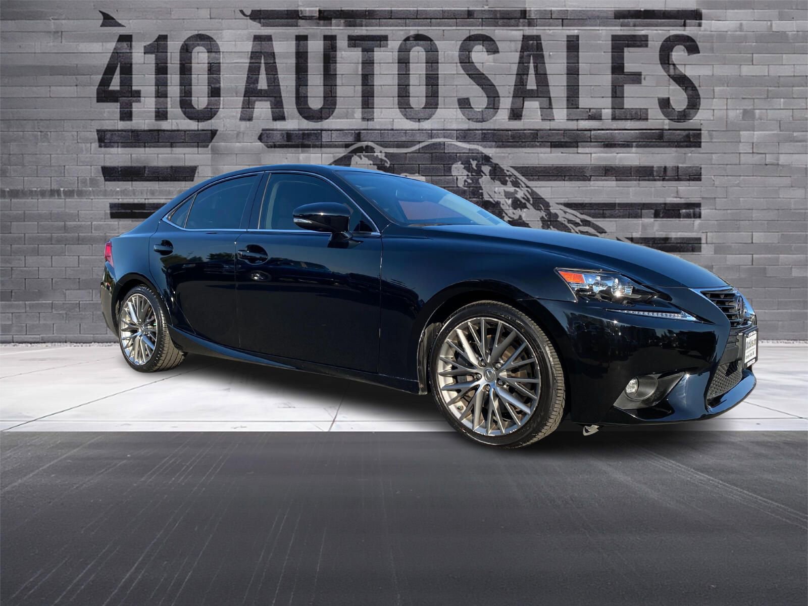 Used 2016 Lexus IS 300 AWD image 1