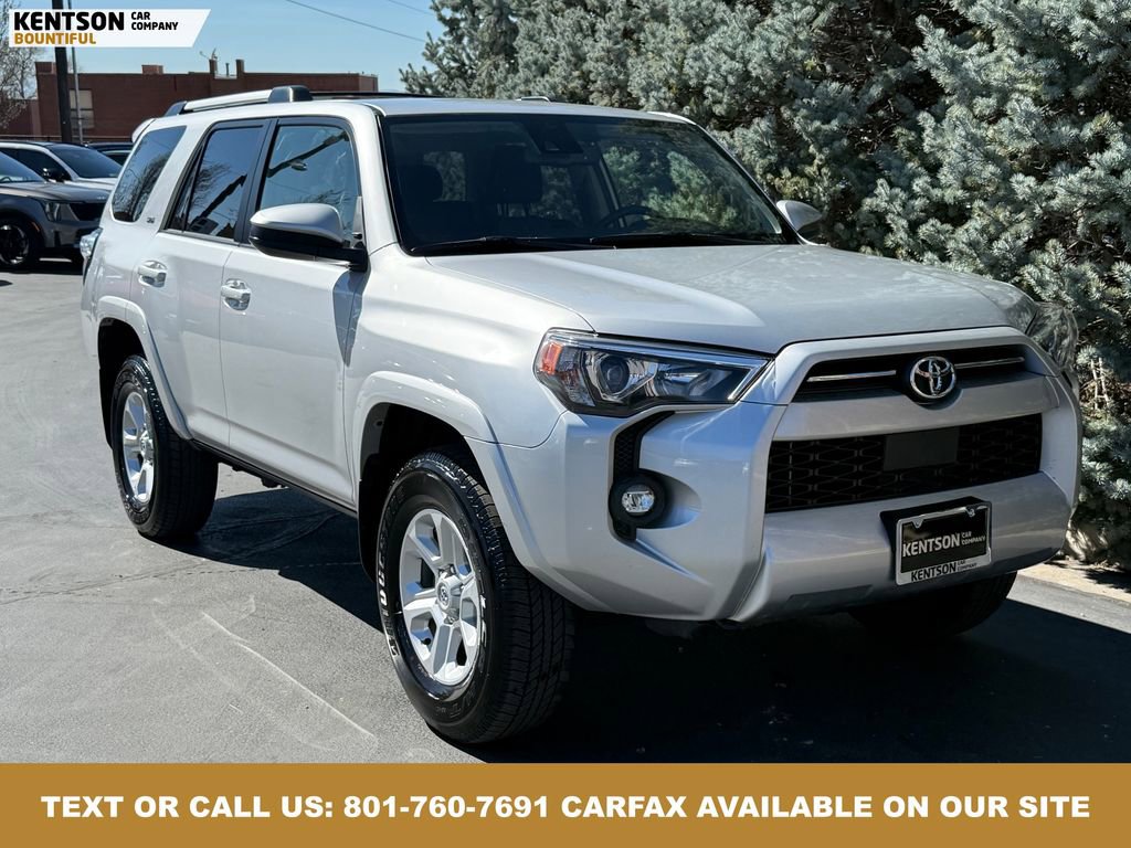 Used 2024 Toyota 4Runner SR5 image 12
