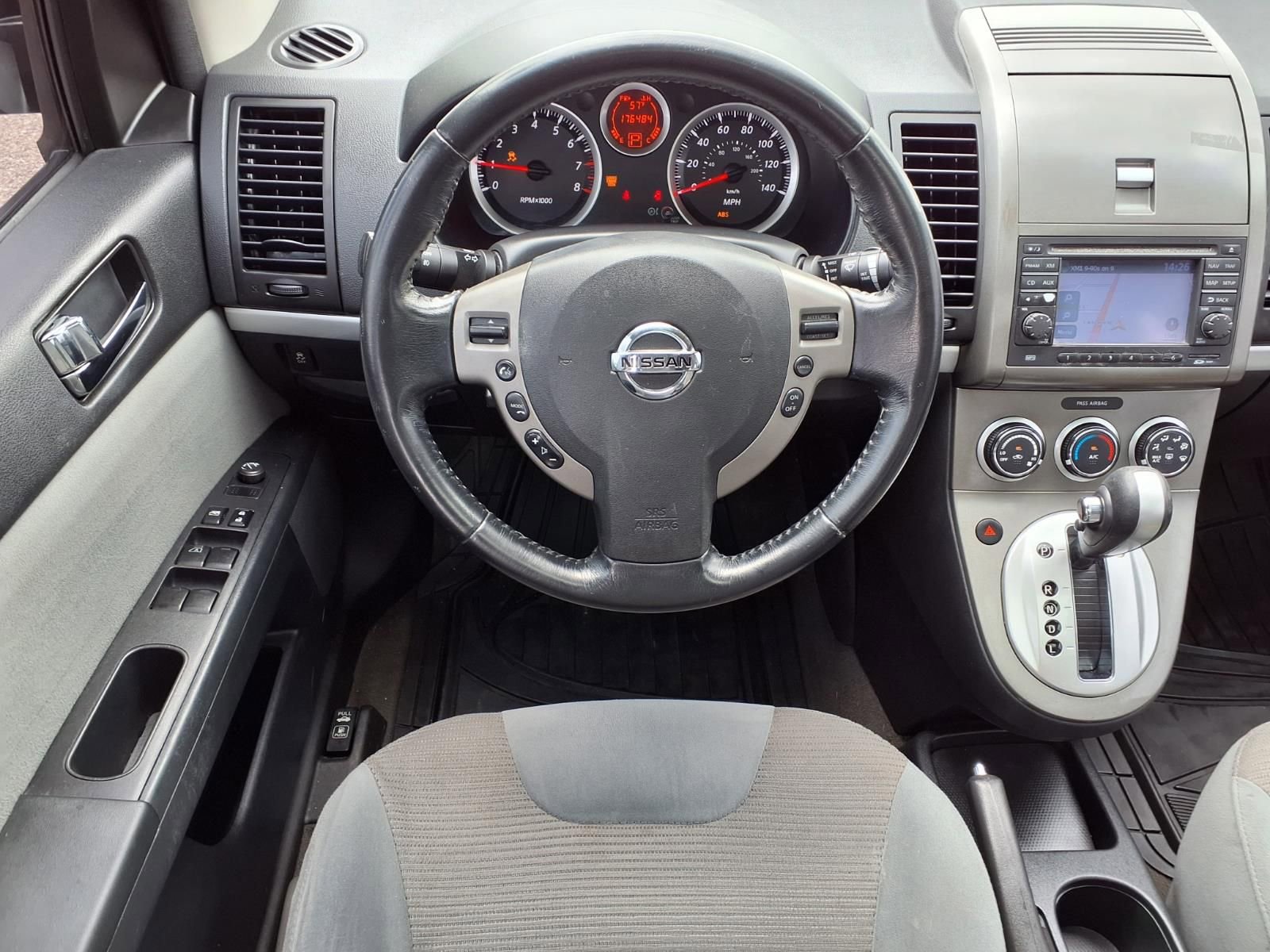 Used 2012 Nissan Sentra 2.0 SR w/ Special Edition Pkg FWD image 13