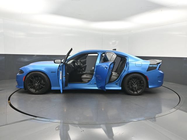 Used 2023 Dodge Charger Scat Pack w/ Daytona Edition Group RWD image 38