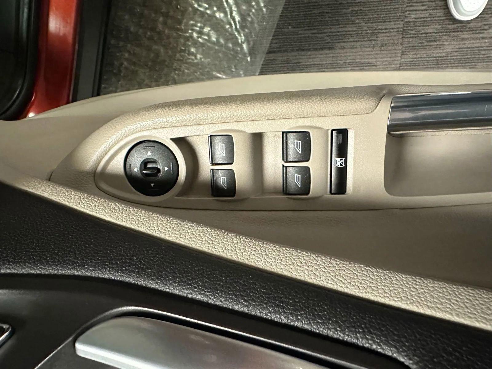 Used 2014 Ford Escape SE w/ Equipment Group 201A image 36