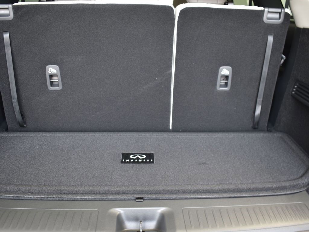 Certified 2026 INFINITI QX60 Pure w/ Cargo Package image 16