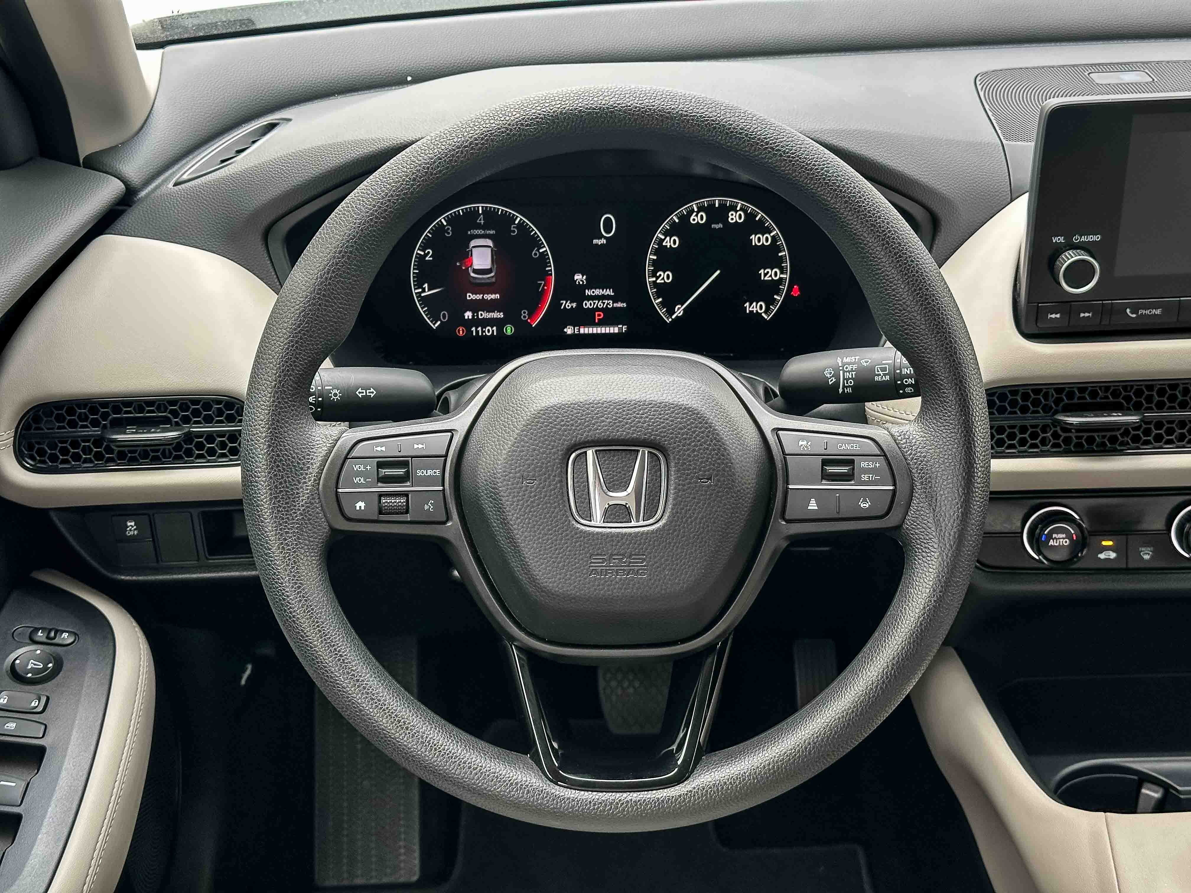 Used 2025 Honda HR-V LX image 21