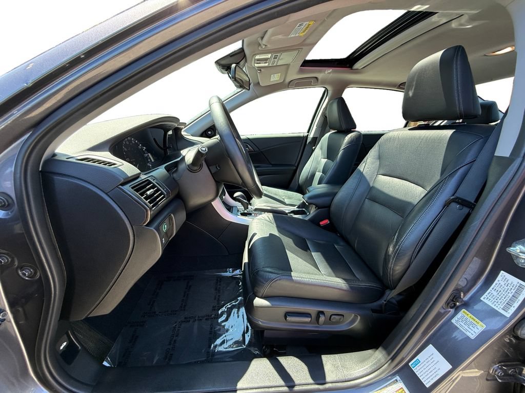 Used 2015 Honda Accord EX-L image 9