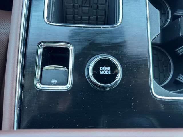 Used 2025 Lincoln Aviator Reserve w/ Equipment Group 201A AWD/4WD image 16