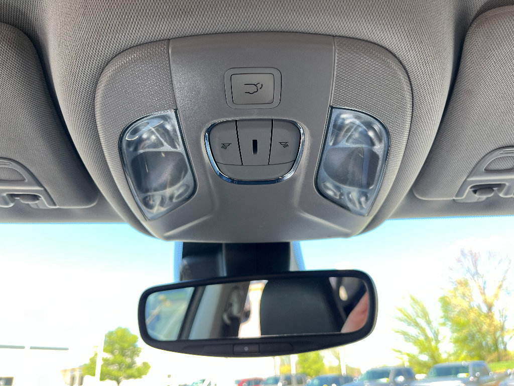 Used 2022 Jeep Compass Latitude image 34