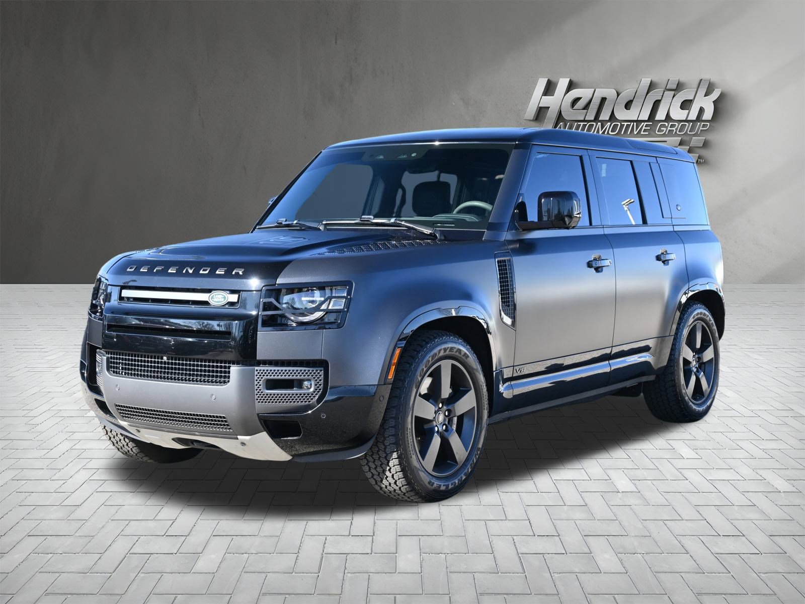 Used 2023 Land Rover Defender 110 Carpathian Edition image 7