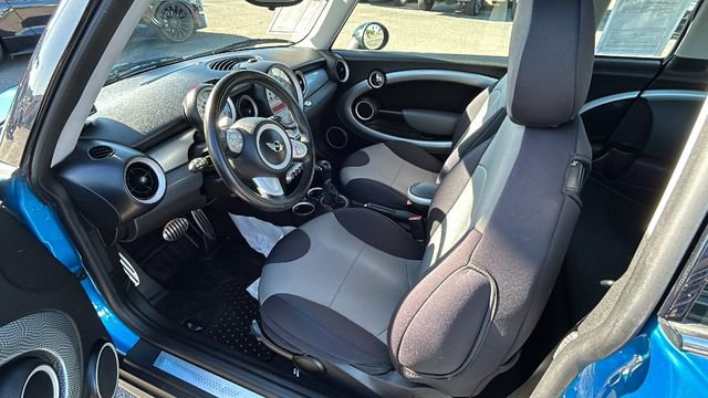 Used 2010 MINI Cooper Clubman S FWD image 15