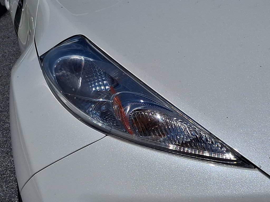Used 2014 Nissan Juke S AWD/4WD image 9
