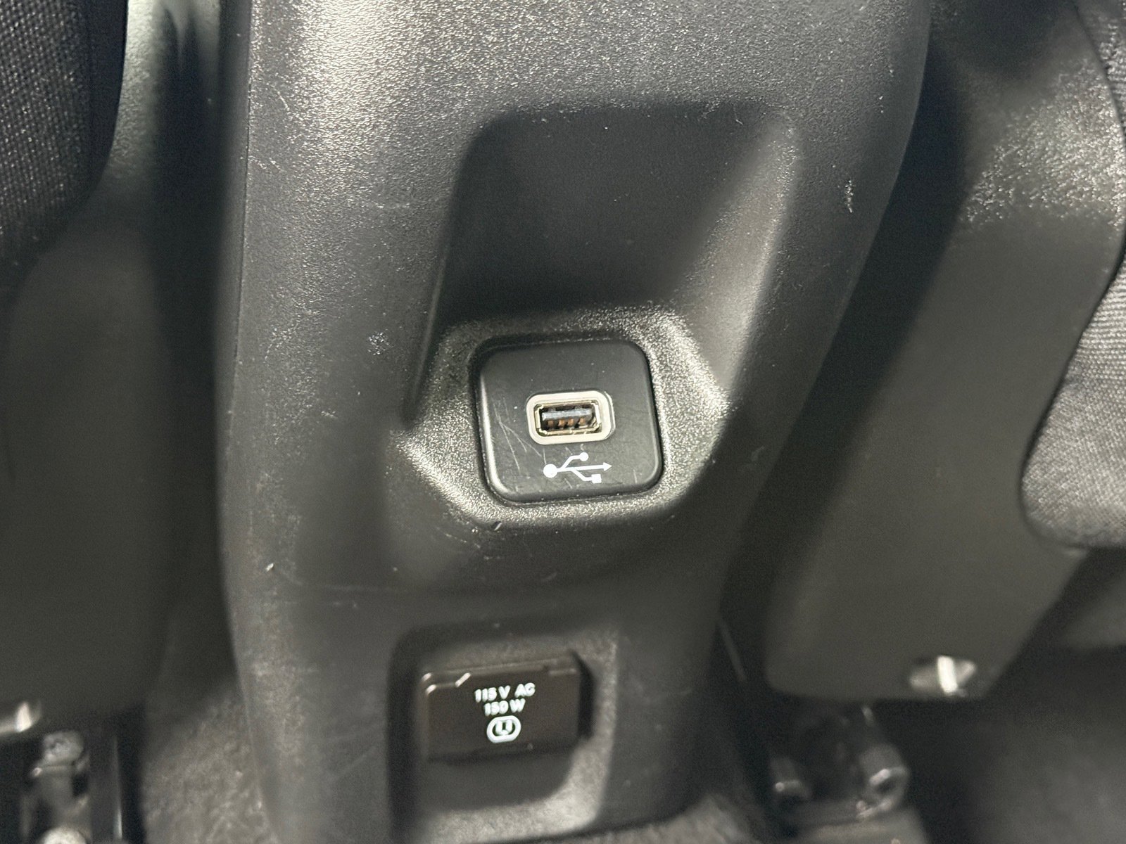 Used 2020 Jeep Renegade Altitude image 26
