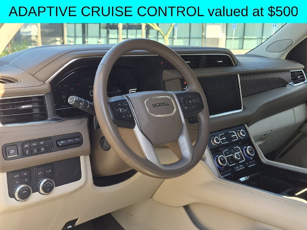 Used 2023 GMC Yukon Denali AWD/4WD image 13