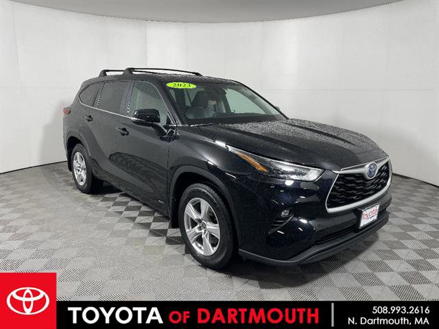 Used 2023 Toyota Highlander LE