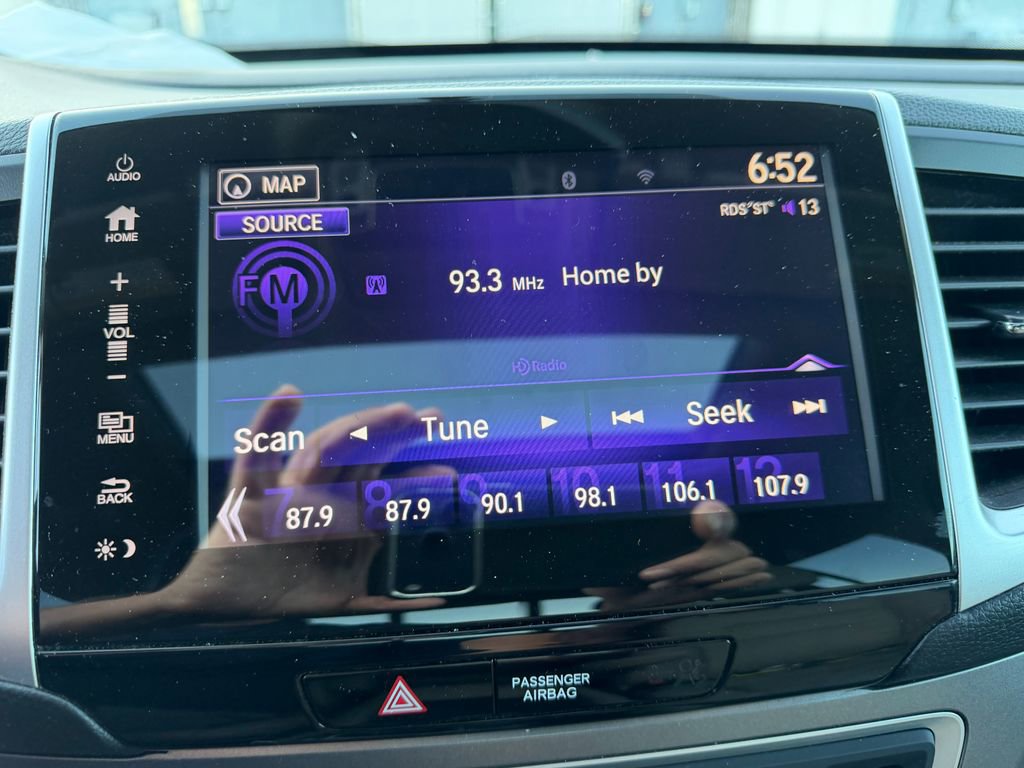 Used 2019 Honda Ridgeline RTL-T image 9