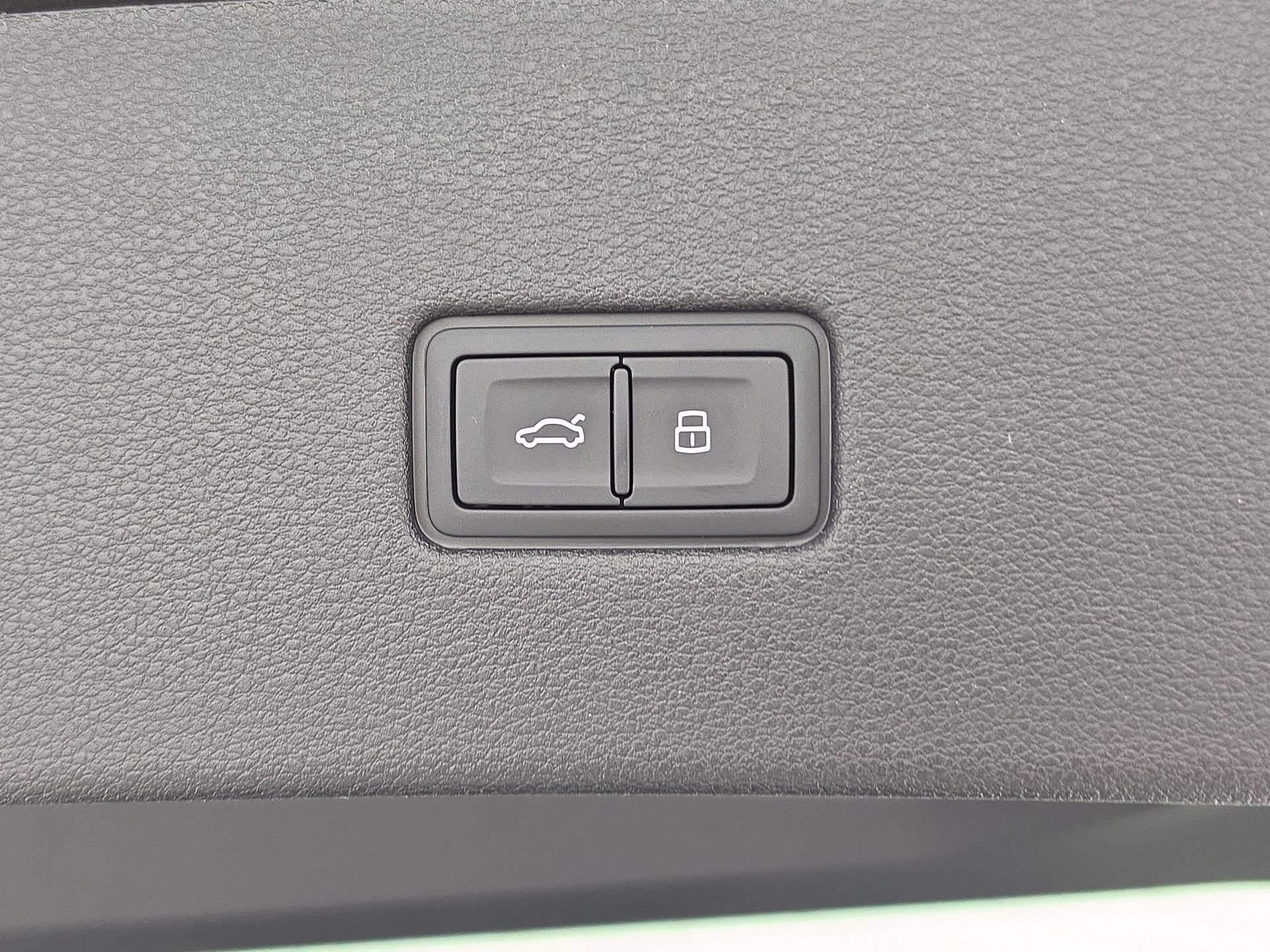 New 2026 Audi Q8 Prestige AWD/4WD image 10