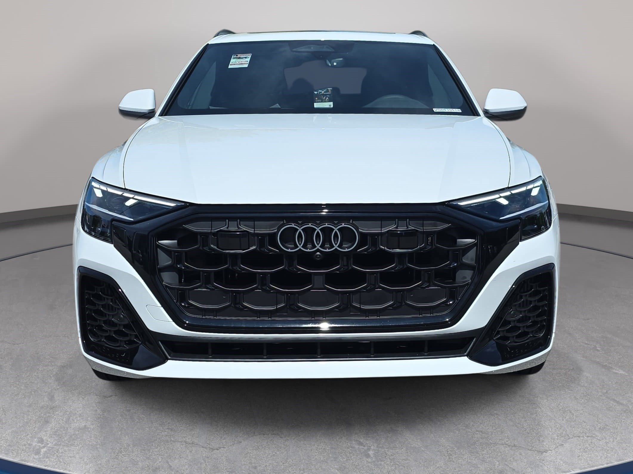 New 2027 Audi Q8 Premium Plus AWD/4WD image 2