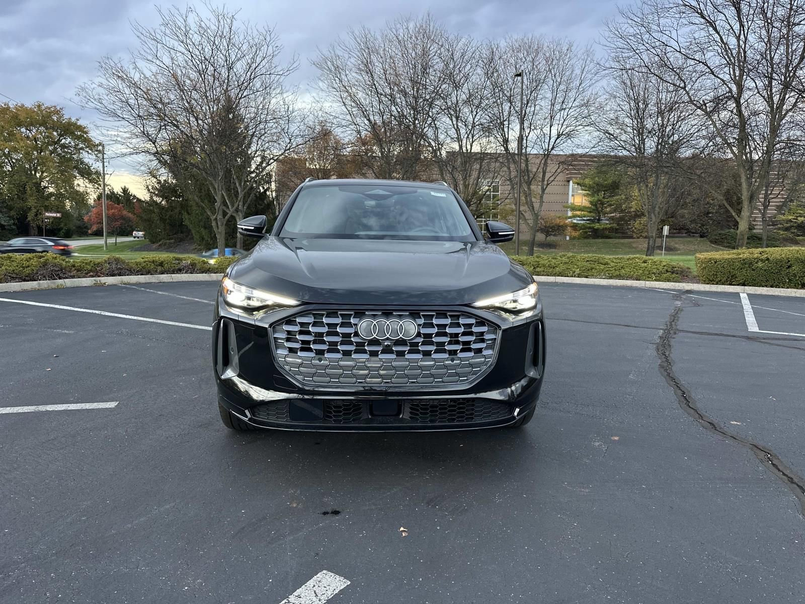 New 2025 Audi Q5 Premium Plus image 2