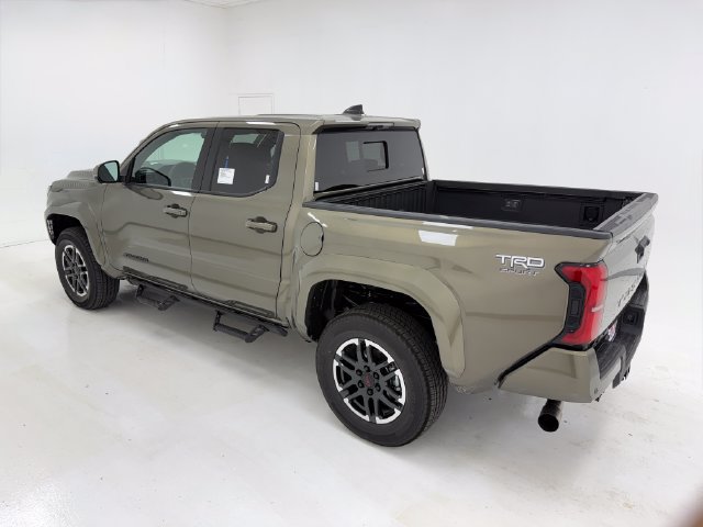New 2026 Toyota Tacoma TRD Sport AWD/4WD image 37