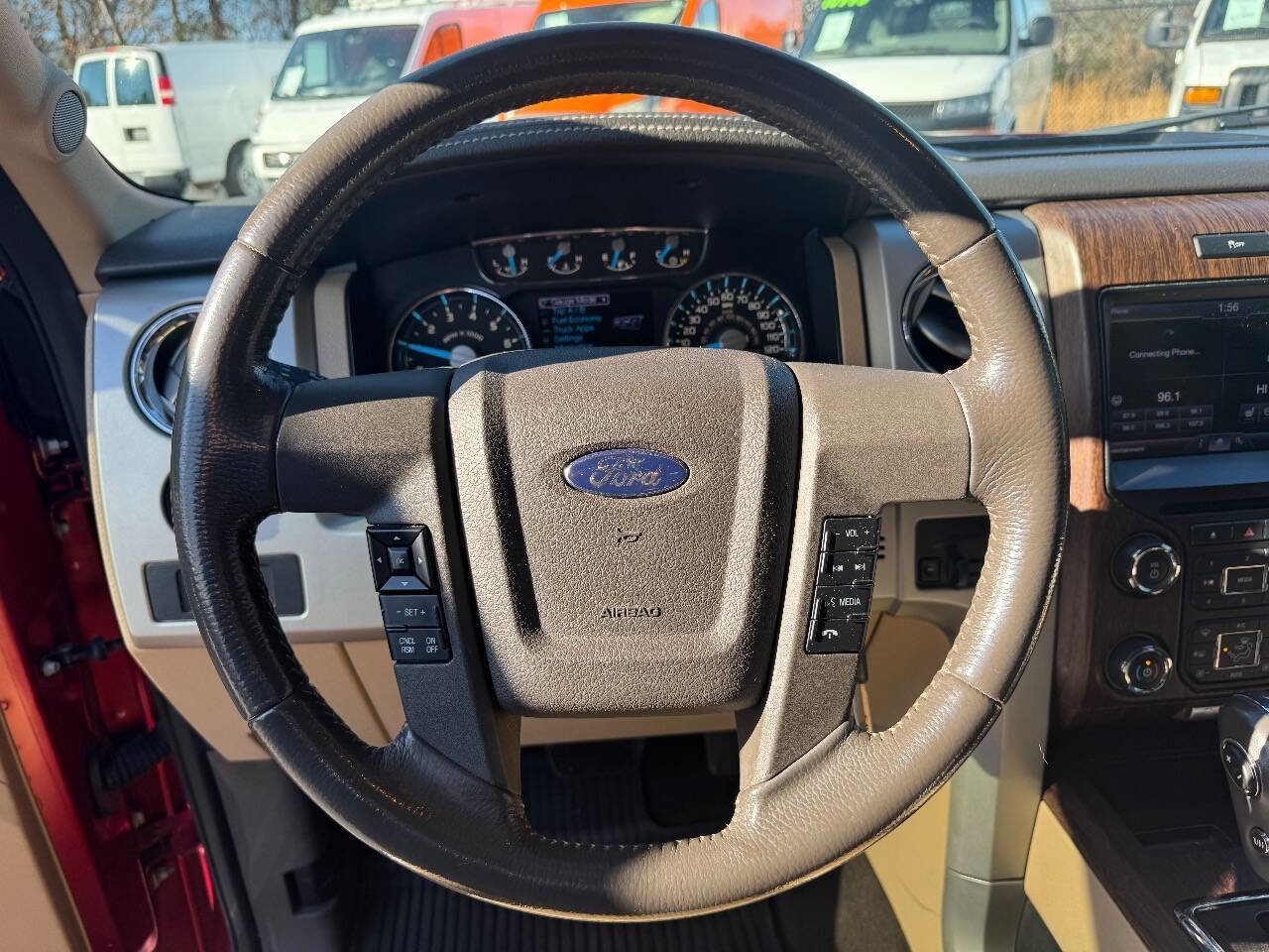 Used 2013 Ford F150 Lariat w/ Lariat Chrome Pkg image 9