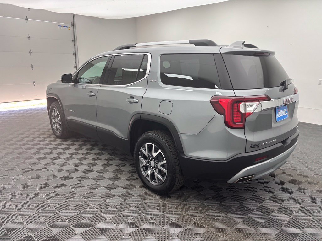 Used 2023 GMC Acadia SLT AWD/4WD image 12