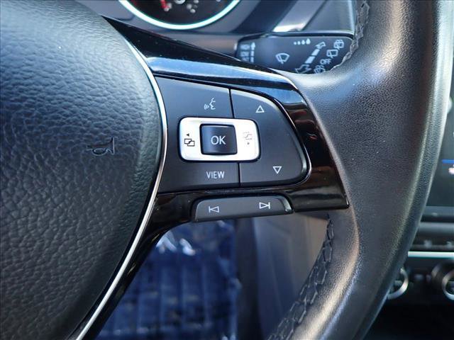 Used 2020 Volkswagen Tiguan SE image 15