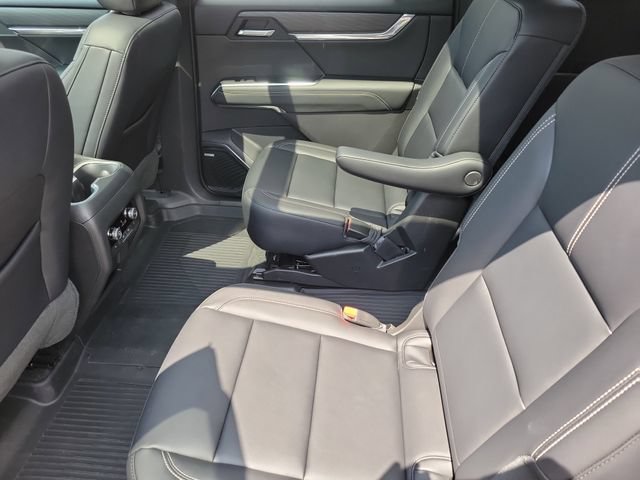 New 2026 GMC Acadia Elevation w/ Elevation Premium Package FWD image 13