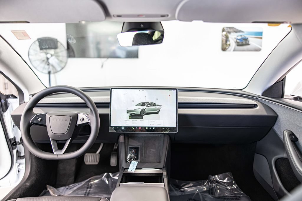 Used 2026 Tesla Model 3 RWD image 31