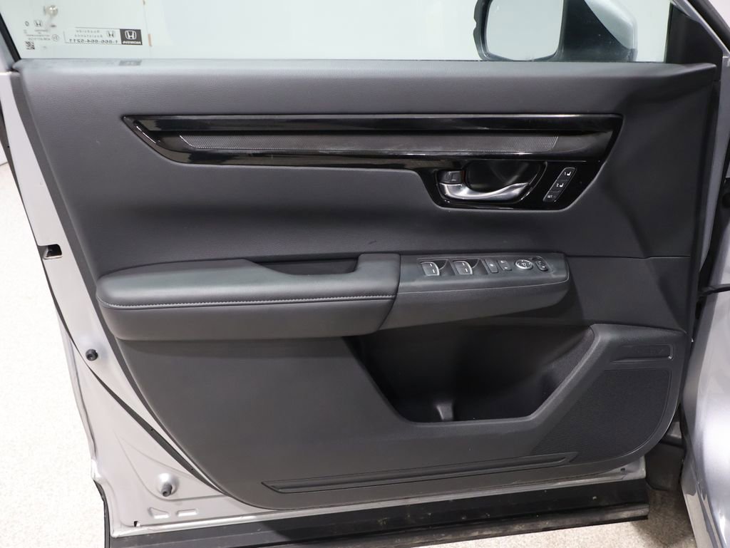 Used 2025 Honda CR-V EX-L image 13