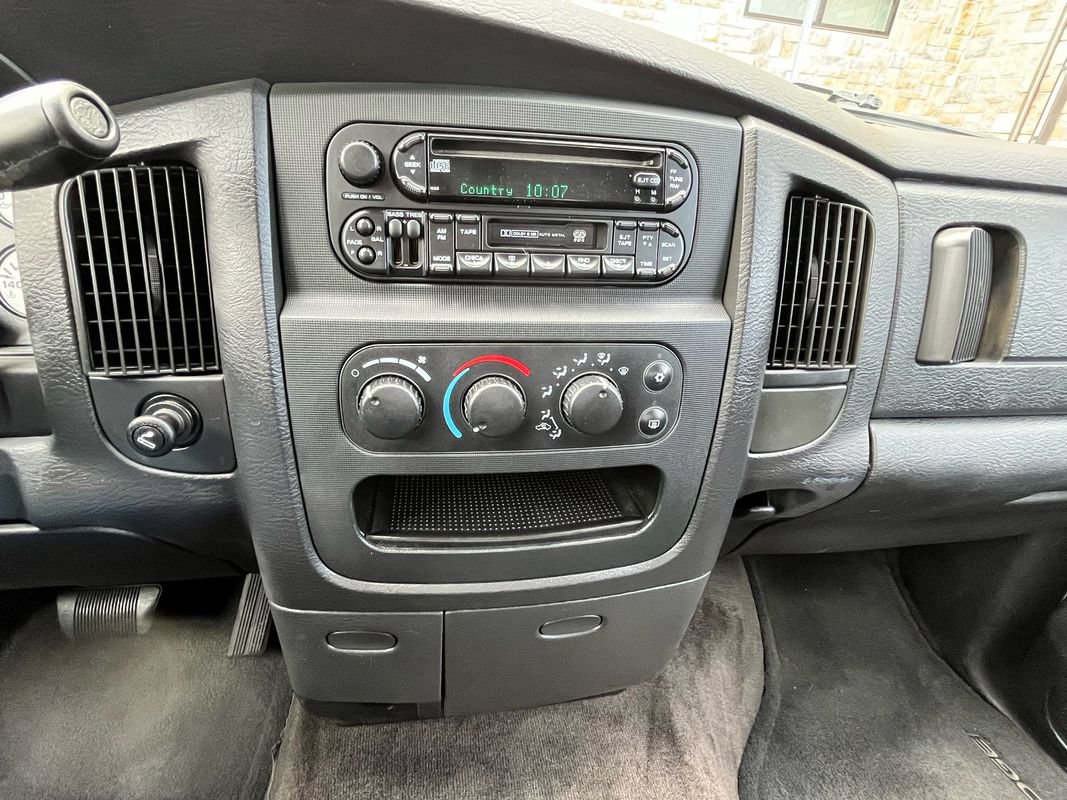 Used 2003 Dodge Ram 3500 Truck ST RWD image 14