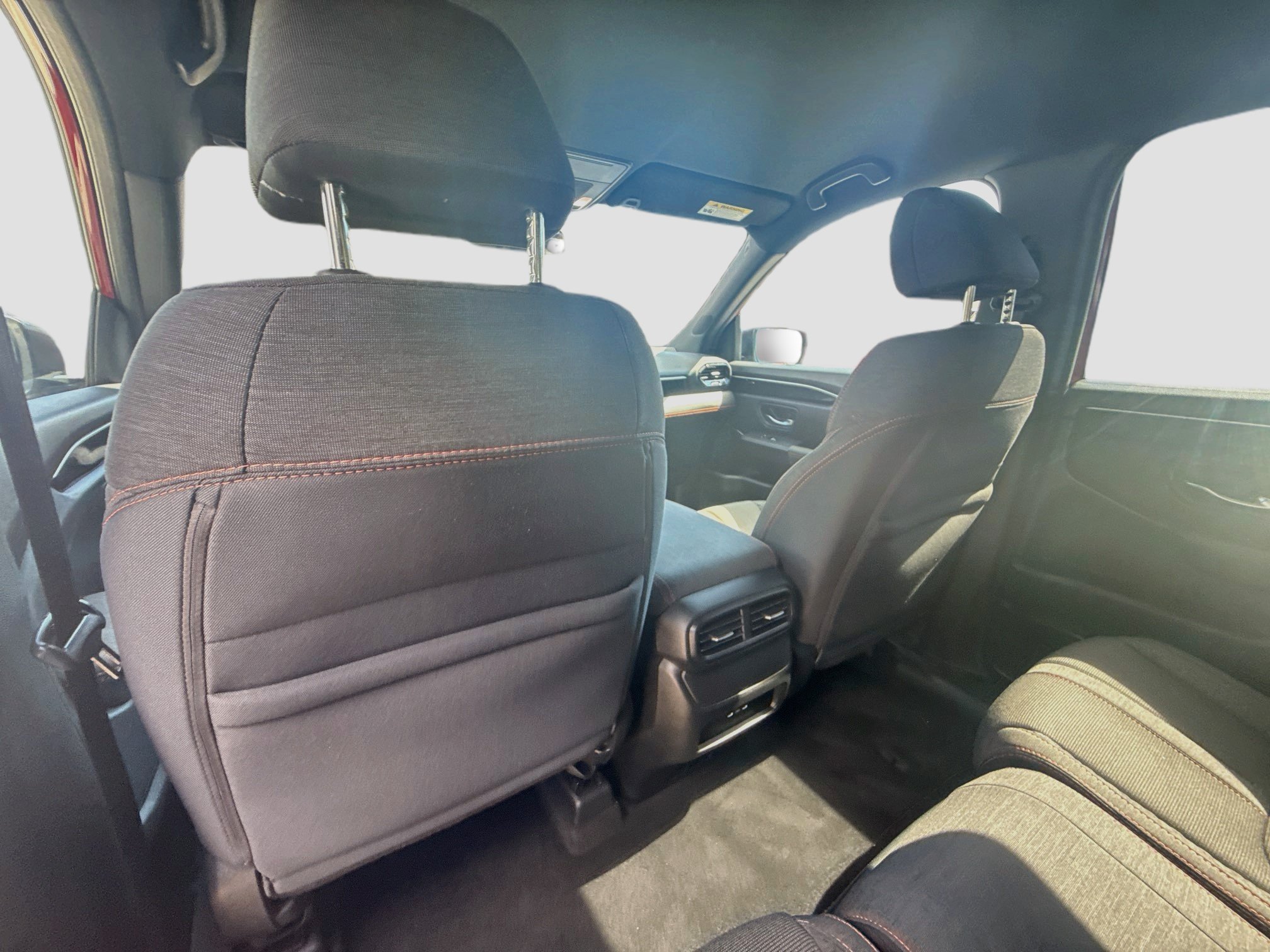 Used 2025 Honda Pilot Sport image 24