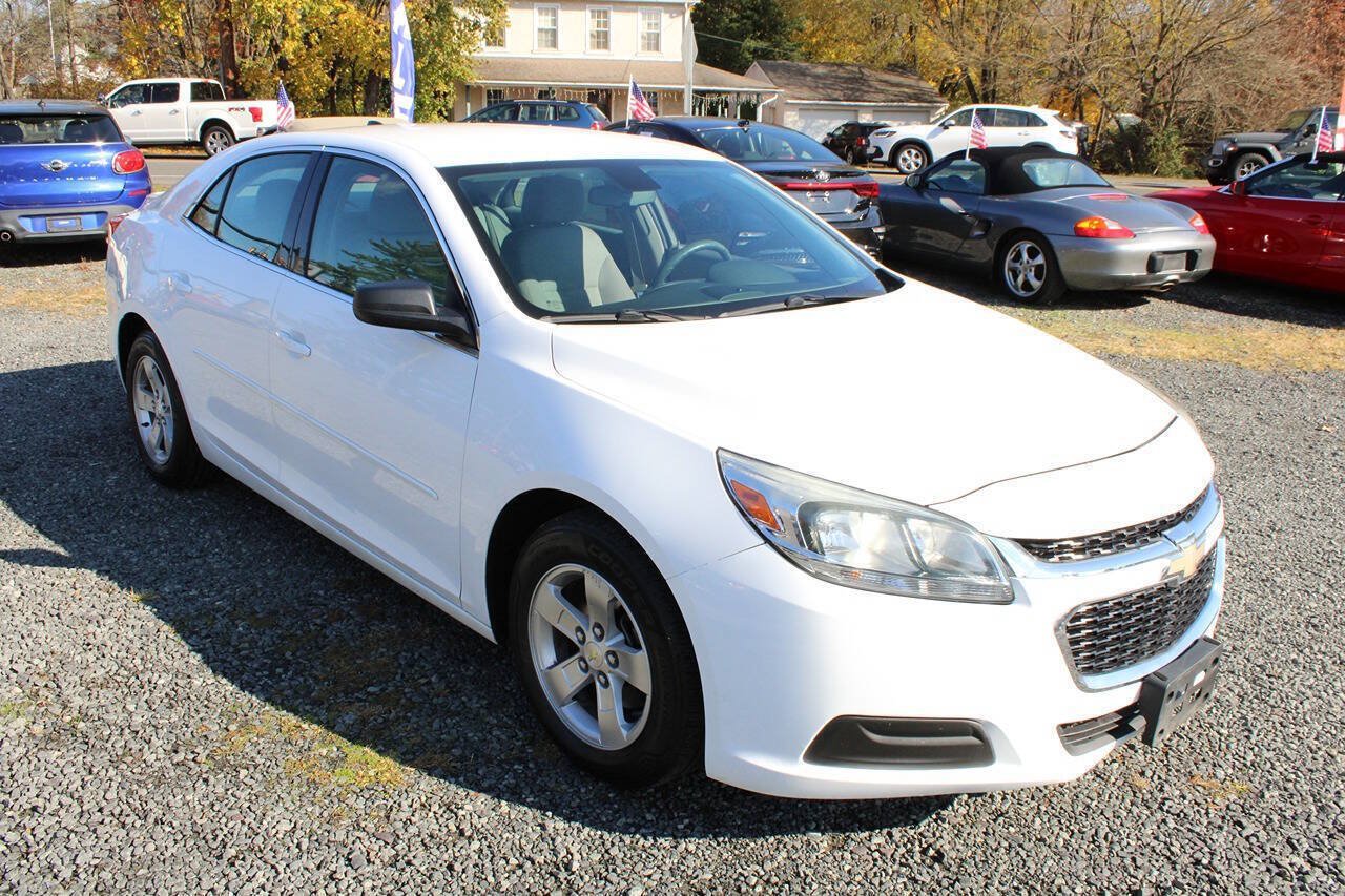 Used 2014 Chevrolet Malibu LS w/ Protection Package FWD image 4