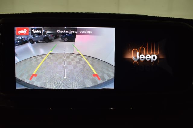 Used 2024 Jeep Wrangler High Altitude AWD/4WD image 25