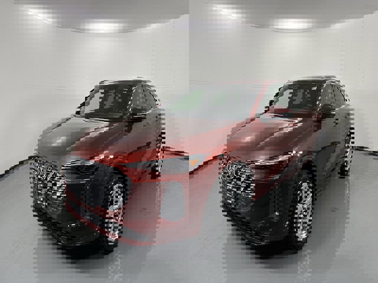 Used 2025 Audi Q5 Premium Plus w/ Premium Plus image 31