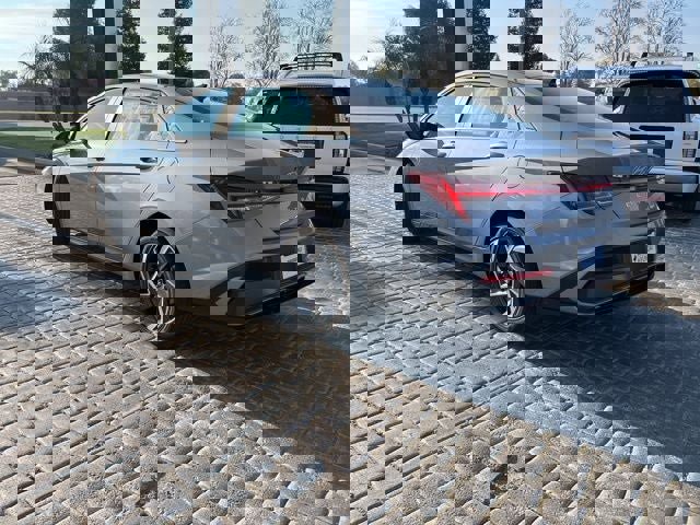 New 2026 Hyundai Elantra Limited image 3