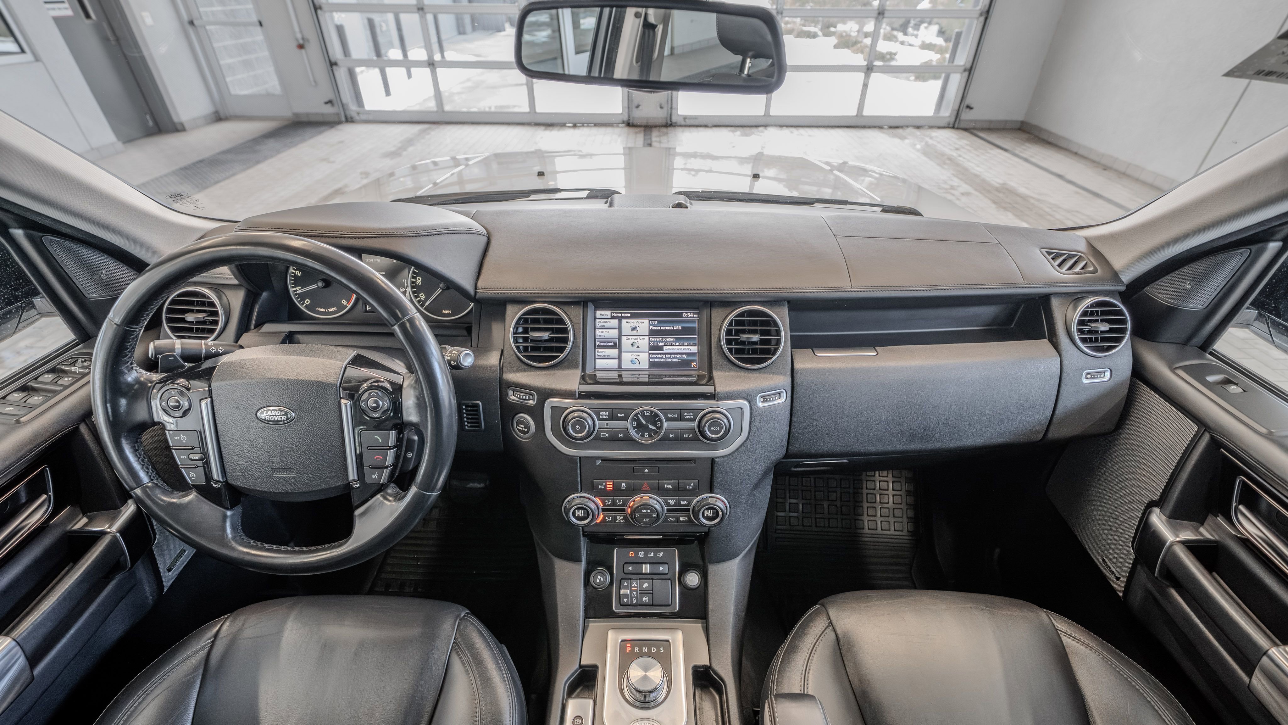 Used 2015 Land Rover LR4 HSE LUX image 8