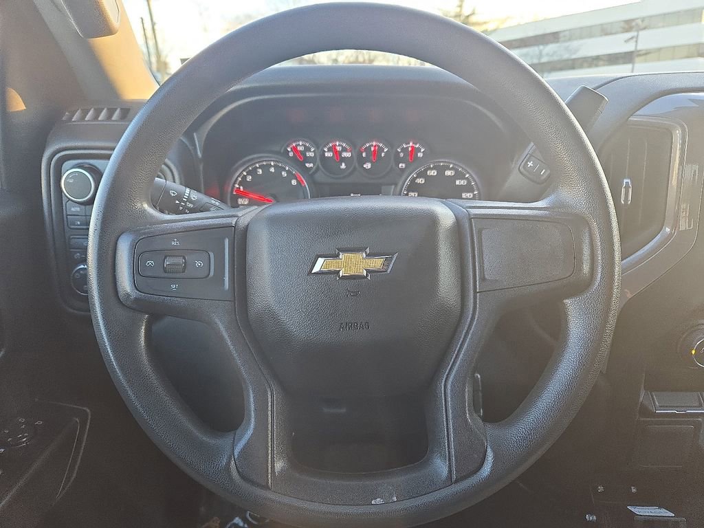Used 2021 Chevrolet Silverado 1500 Custom image 23
