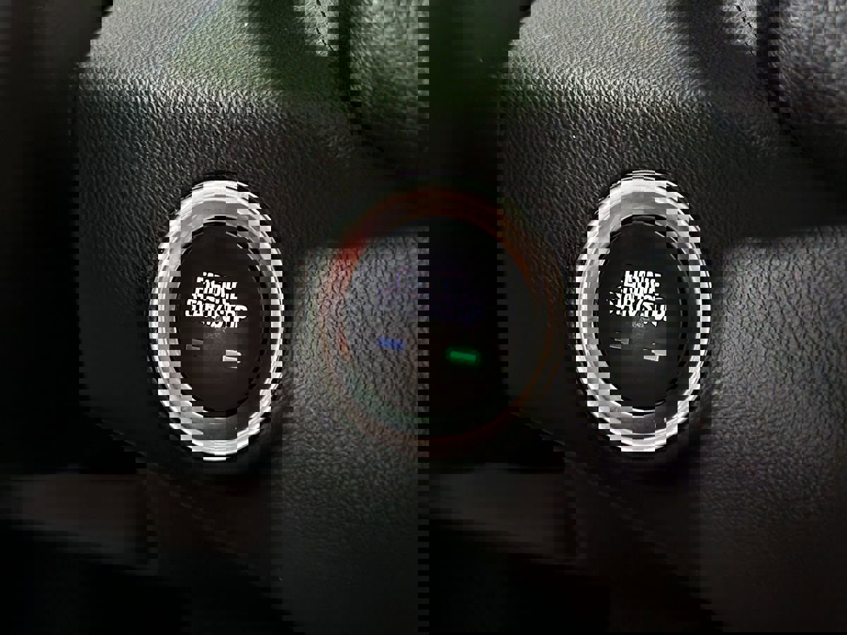 Used 2022 GMC Terrain SLT image 42