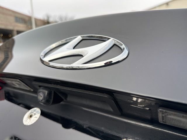 Used 2017 Hyundai Elantra Value Edition image 15