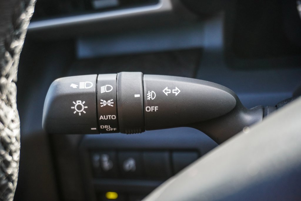 Used 2025 Toyota Tacoma Limited image 20