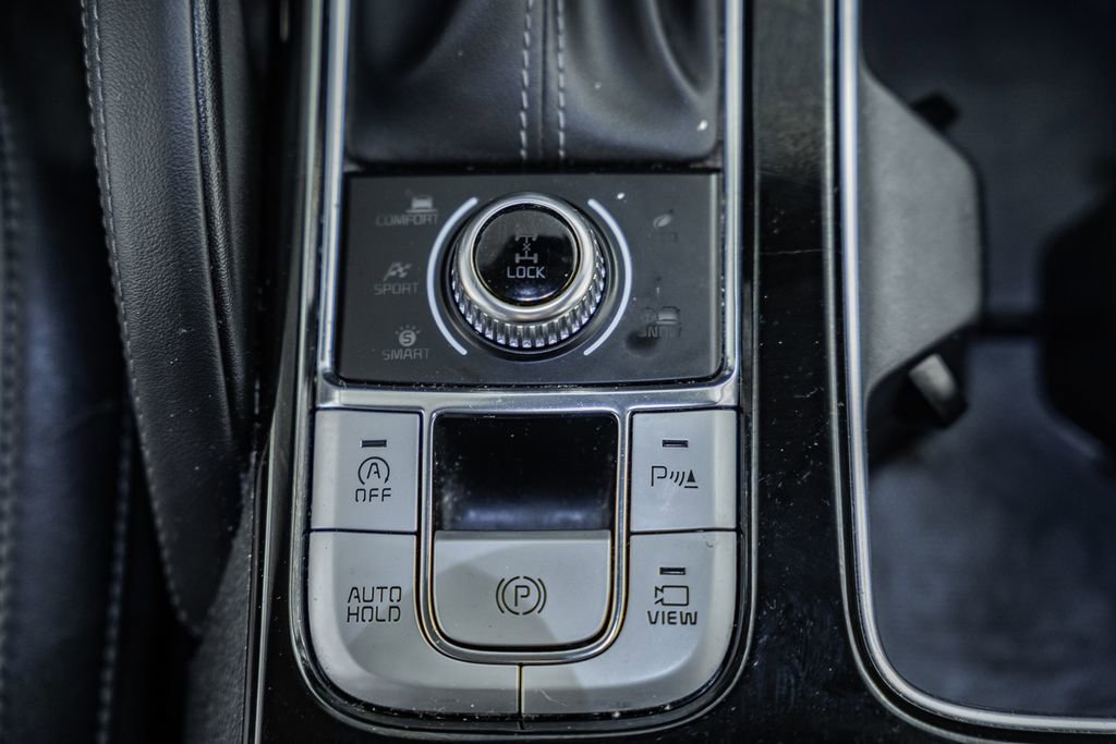 Used 2022 Kia Telluride SX w/ SX Prestige Package image 30