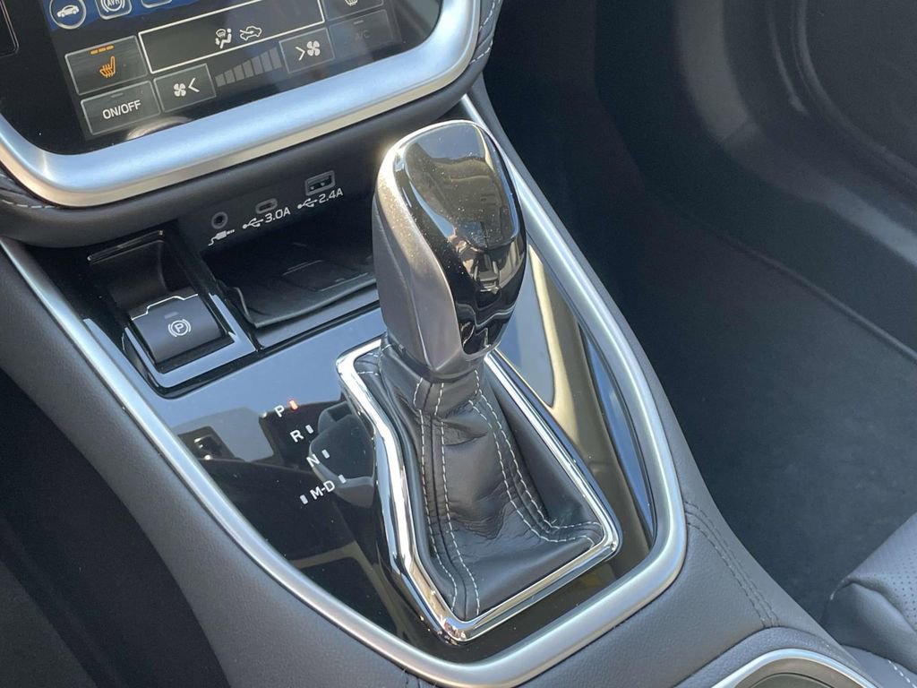 Certified 2025 Subaru Outback Limited image 25