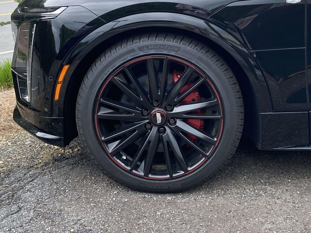 New 2026 Cadillac Lyriq V w/ LPO, Red Accent Package AWD/4WD image 9