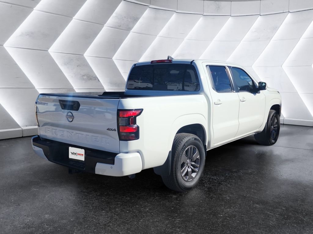 Used 2025 Nissan Frontier SV w/ SV Convenience Package image 4